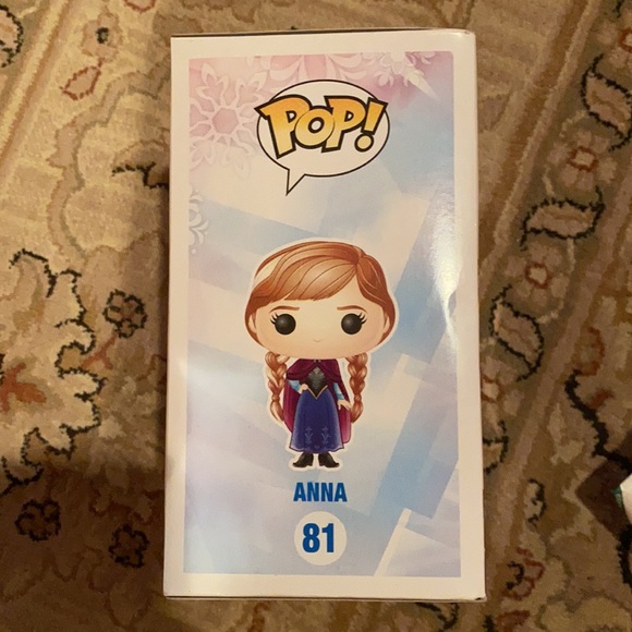 Disney Anna from Frozen Pop Figure 81 - Picture 3 of 4